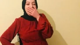 Türbanlı Yengeniz Kucakta