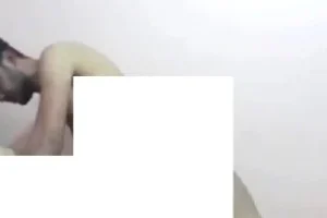 Yavaş Öyle Girmez Deyip Eliyle S*kuyor
